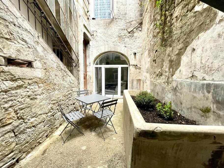 Le Patio - Renove Et Proche Lac 낭투아 외부 사진